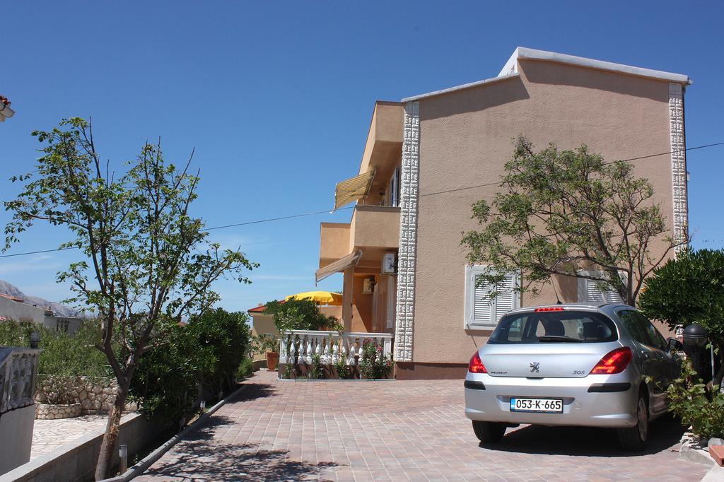Apartments Kaja Đảo Pag Ngoại thất bức ảnh