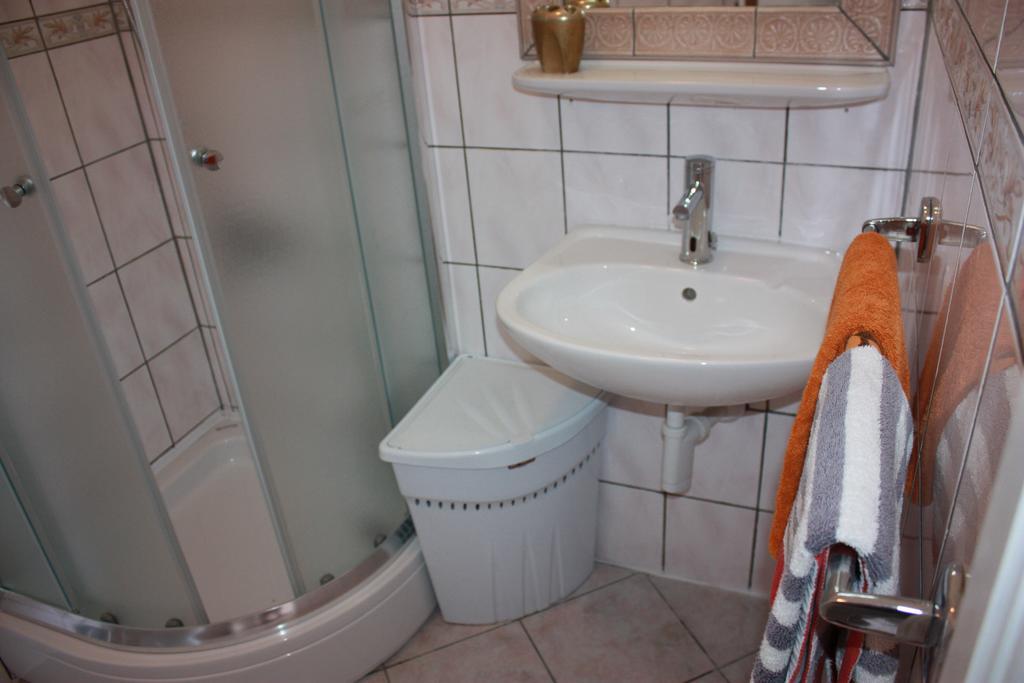 Apartments Kaja Đảo Pag Ngoại thất bức ảnh