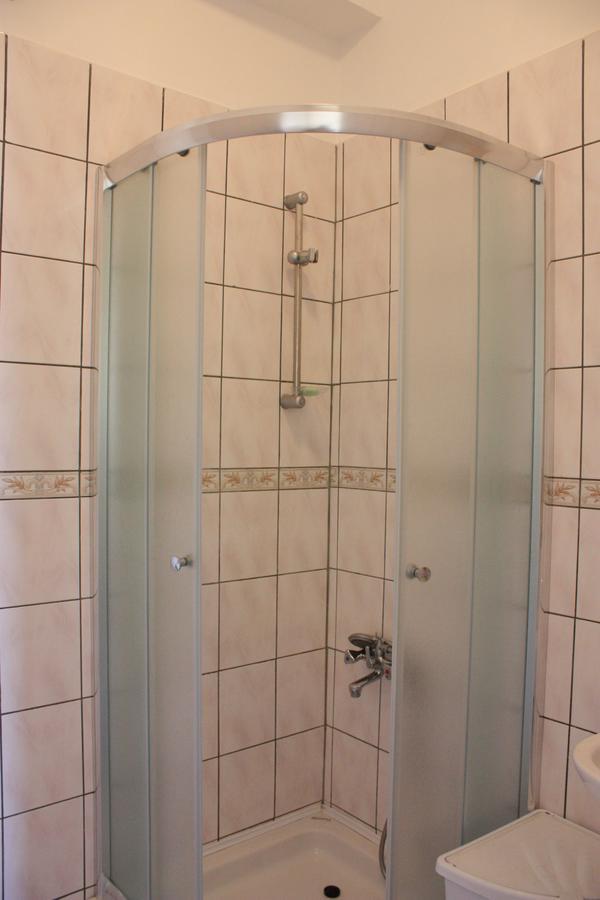 Apartments Kaja Đảo Pag Ngoại thất bức ảnh