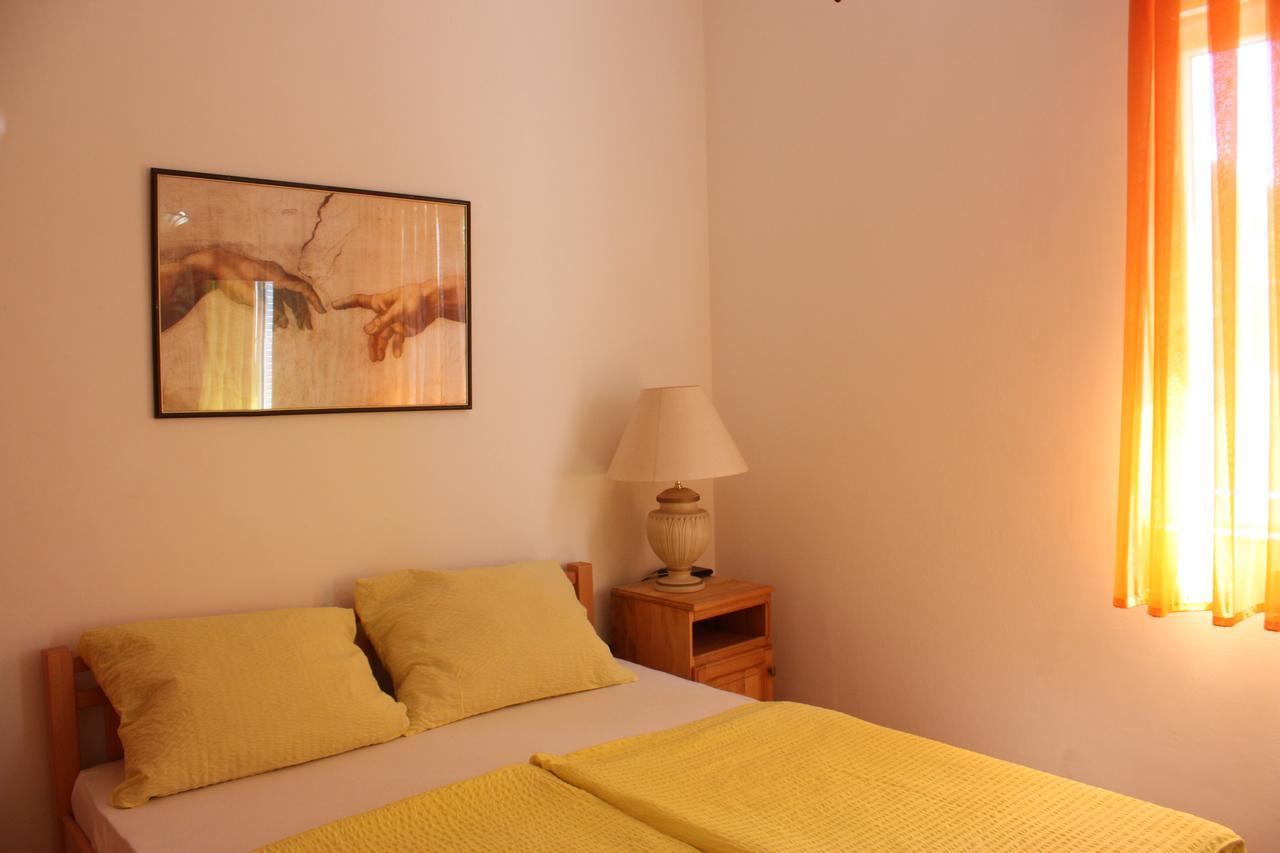 Apartments Kaja Đảo Pag Ngoại thất bức ảnh