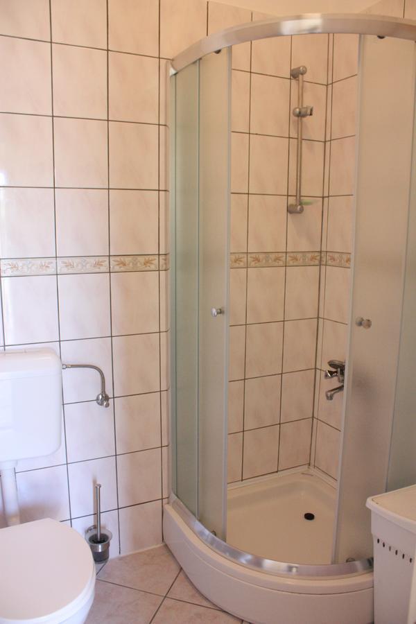 Apartments Kaja Đảo Pag Ngoại thất bức ảnh